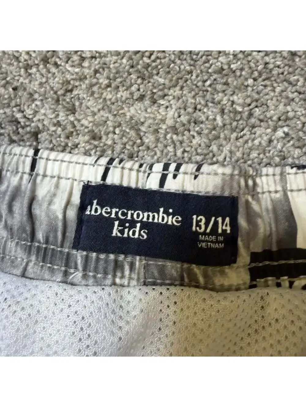 Abercrombie Kids Boy’s Swim Trunks size 13